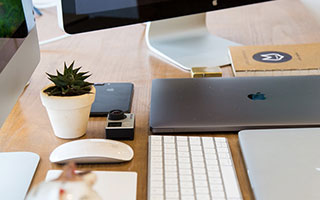 爱游戏登录-沙尔克04惨遭弗莱堡逆袭 主场两连败遇困境，沙尔克04vs弗莱堡