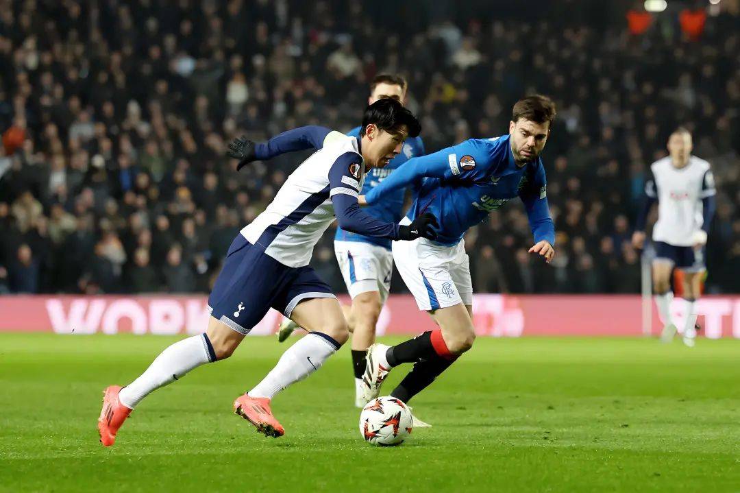 爱游戏入口-热刺主场逼平南安普顿，遭遇平局的简单介绍