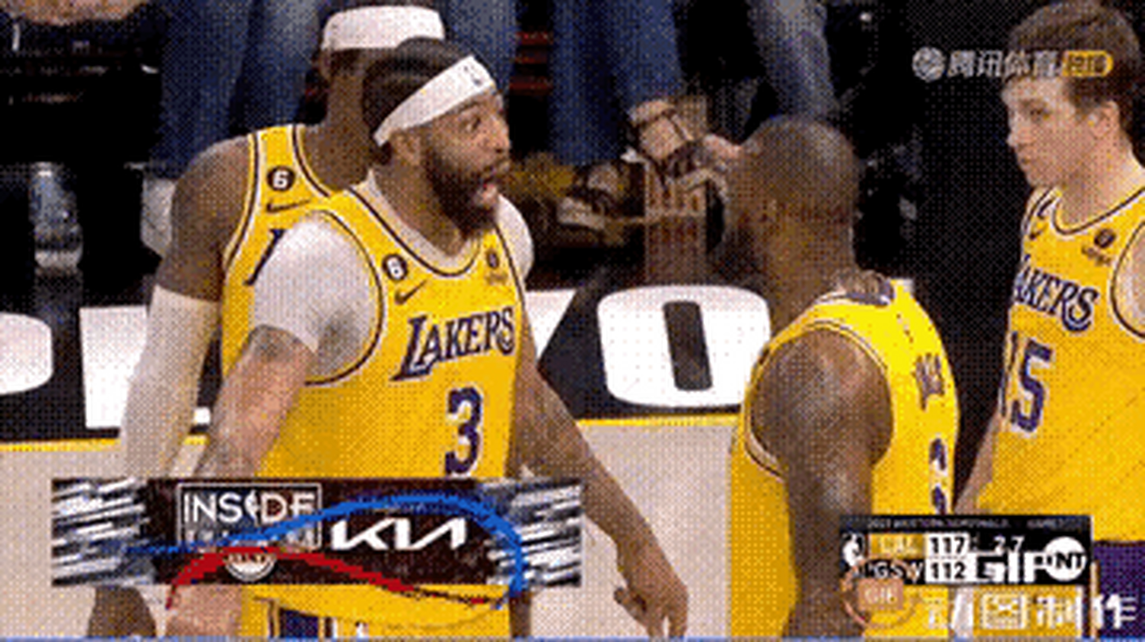 关于湖人主帅战术调整，球队成绩获得提升的信息