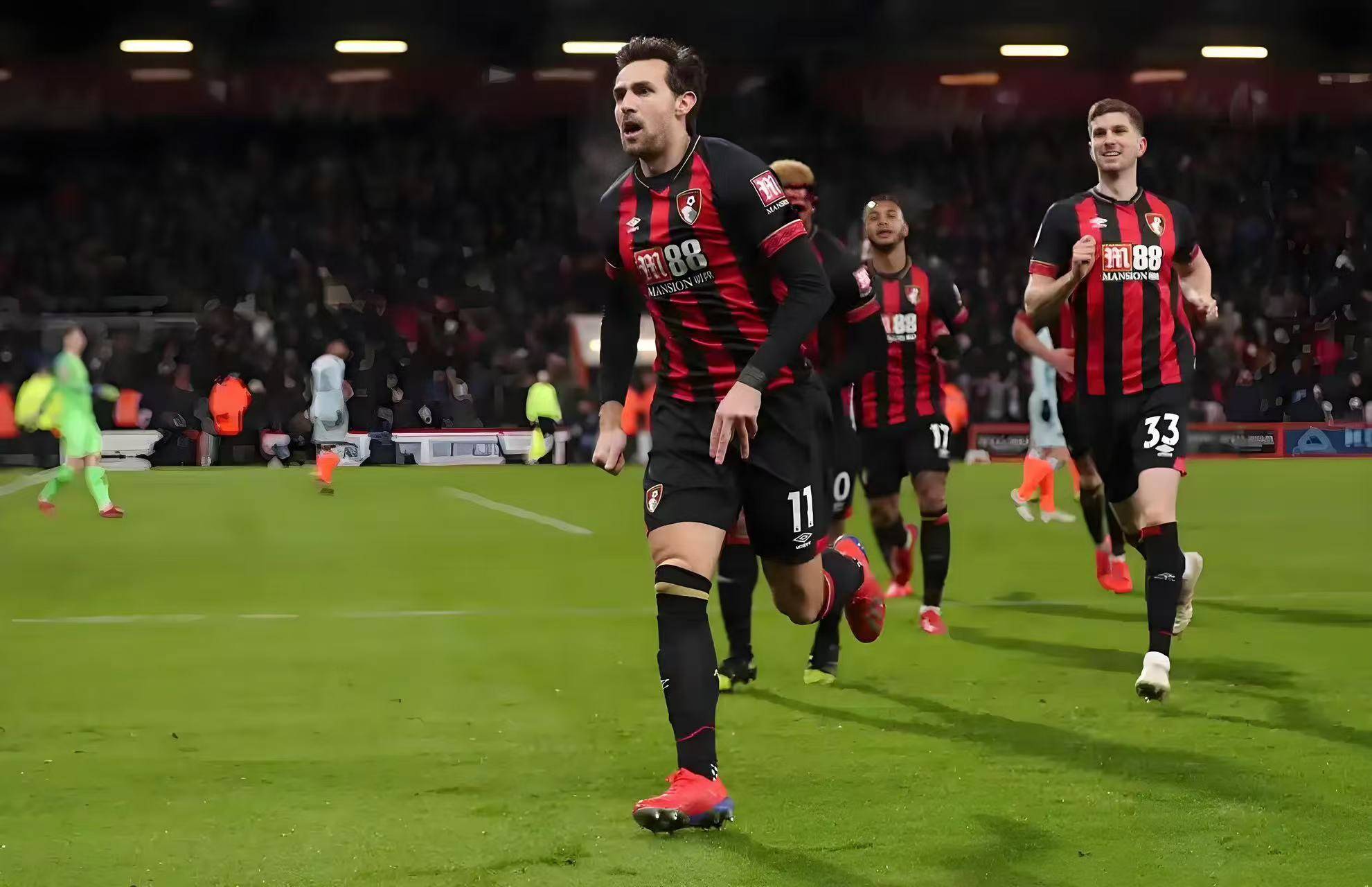 爱游戏网页版入口-包含曼联客场挑战伯恩利，期待取得胜利的词条