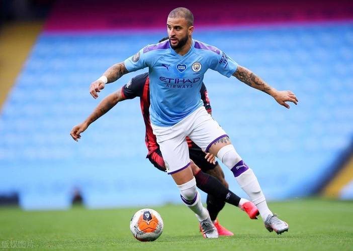 关于争冠热门曼城客场大胜伯恩茅斯,全取三分的信息 关于争冠热门曼城客场大胜伯恩茅斯,全取三分的信息