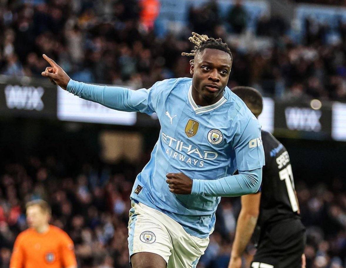 奇切斯特鹰派积极，全力以赴追求英超冠军的简单介绍