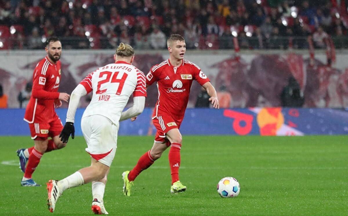 爱游戏app-关于柏林柏林联邦保级压力山大，全力抗衡降级危机的信息