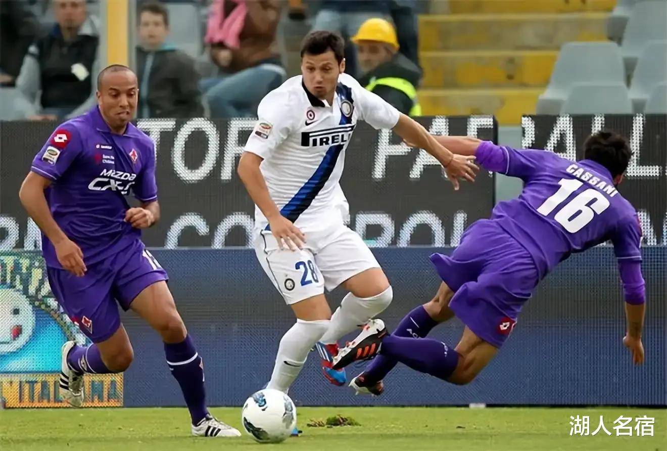 阿根廷队在国际赛事中发挥出色,取得重要胜利的简单介绍 阿根廷队在国际赛事中发挥出色,取得重要胜利的简单介绍