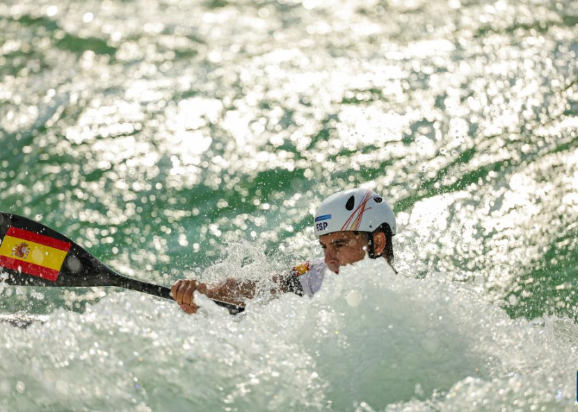 委内瑞拉游泳选手实现破冰,掀起狂潮 委内瑞拉游泳选手实现破冰,掀起狂潮