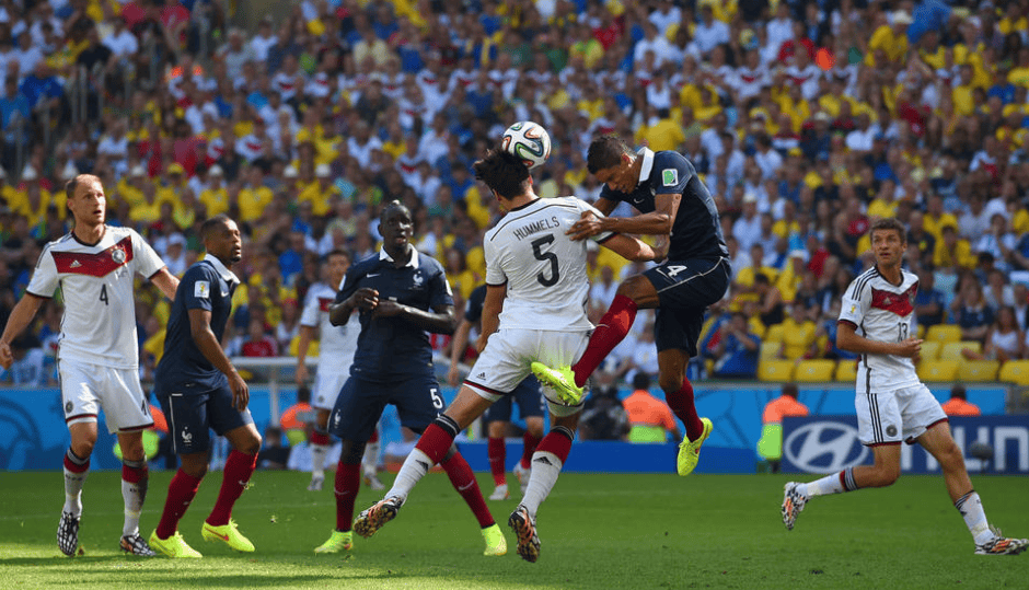 爱游戏官方入口-欧国联赛球队士气高涨，备战接下来比赛