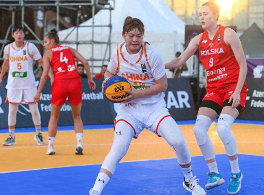 斯洛伐克球队在激烈对抗中一路高歌猛进的简单介绍 斯洛伐克球队在激烈对抗中一路高歌猛进的简单介绍