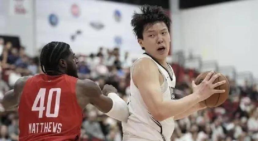 马拉加赢得惊险比赛,球队实力赢得认可的简单介绍 马拉加赢得惊险比赛,球队实力赢得认可的简单介绍