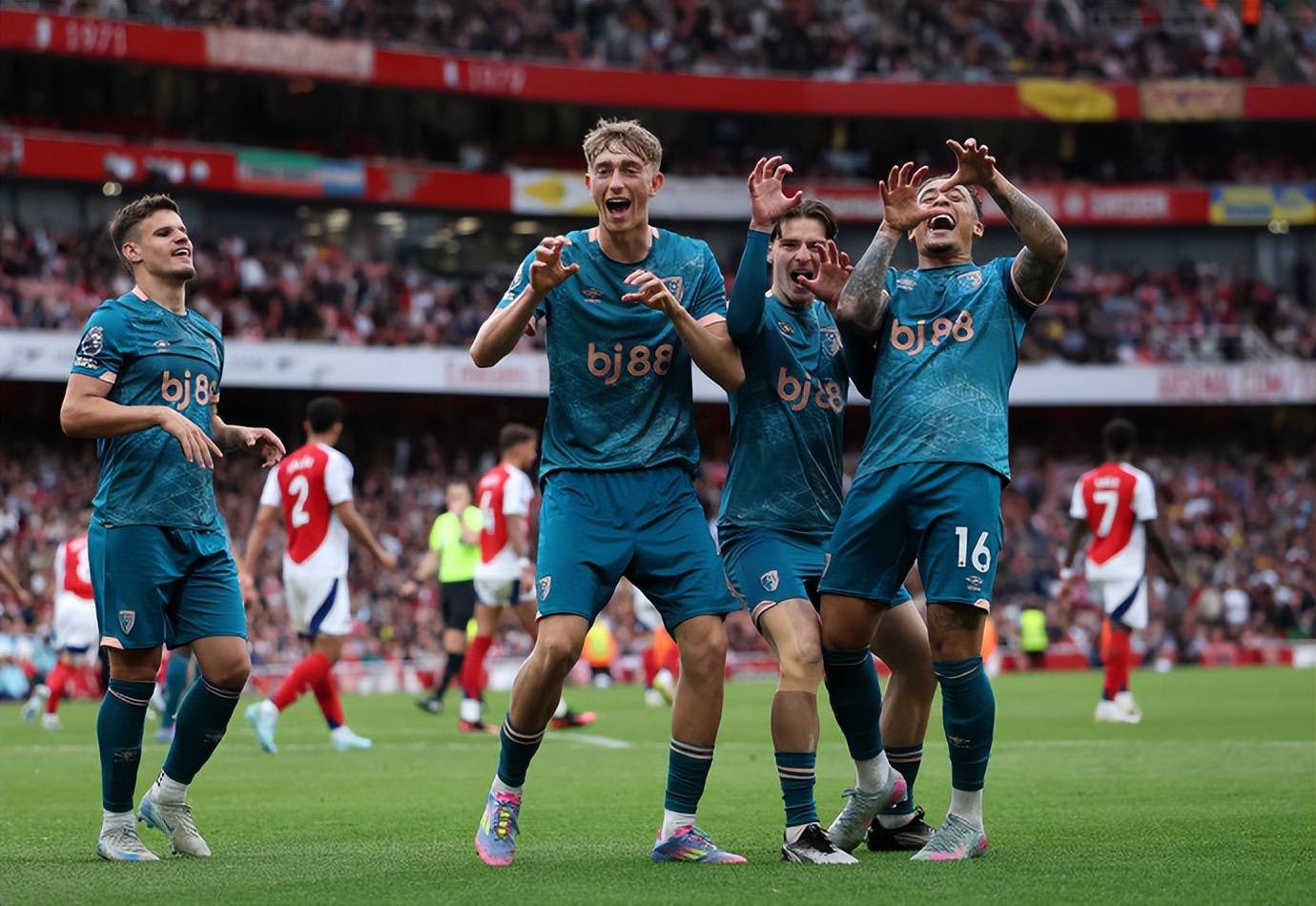 阿森纳主场失利，新赛季士气低迷！