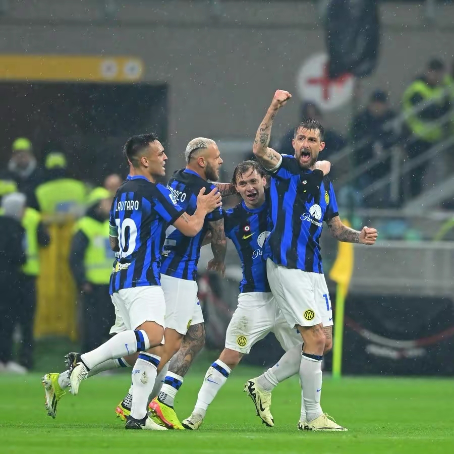 爱游戏app下载-米兰德比再次激烈，AC米兰险胜国际米兰