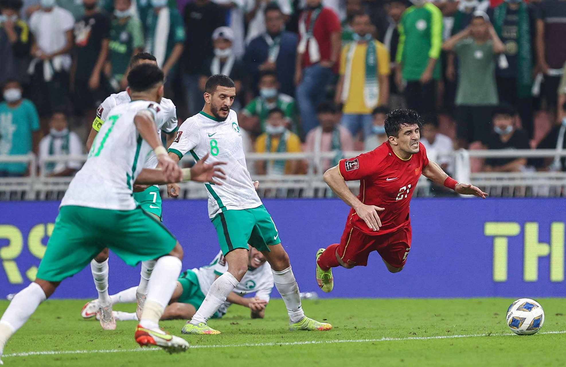 波兰对决瑞士,备战中展现实力和决心的简单介绍 波兰对决瑞士,备战中展现实力和决心的简单介绍