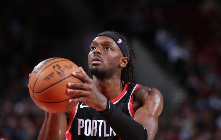 活塞队长格兰特获选入选年D球星队的简单介绍 活塞队长格兰特获选入选年D球星队的简单介绍