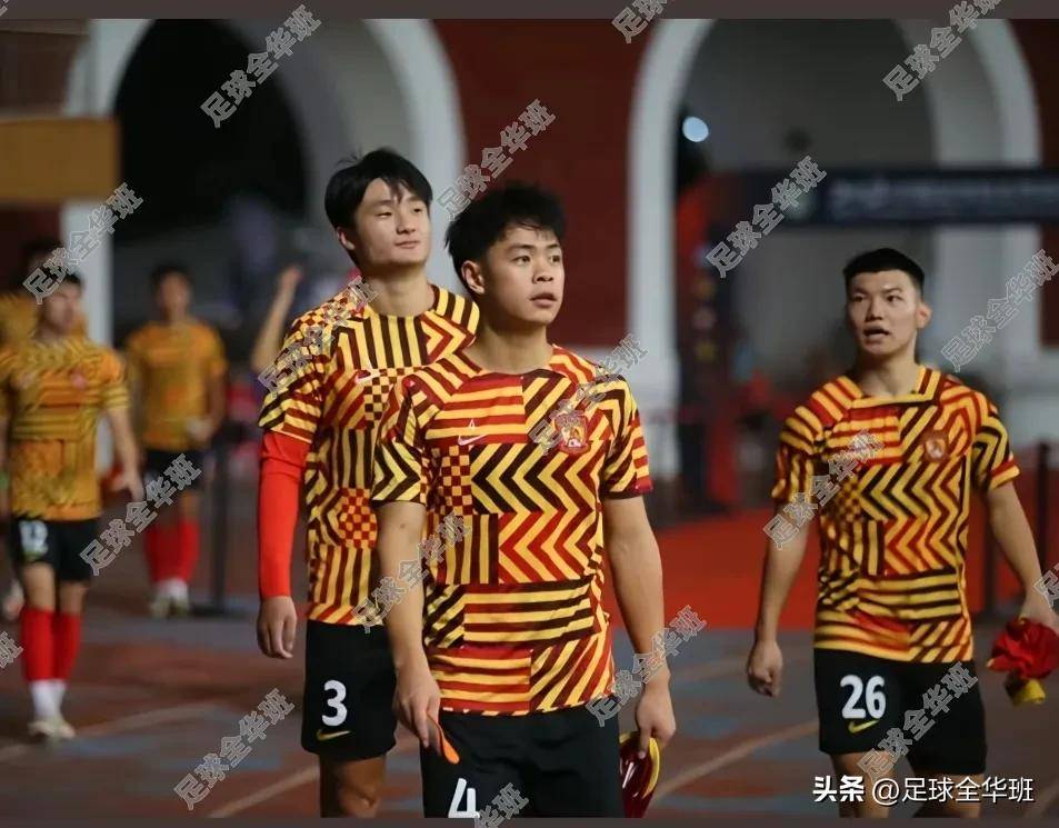 广东队员表现抢眼,主帅或考虑继续信任 广东队员表现抢眼,主帅或考虑继续信任
