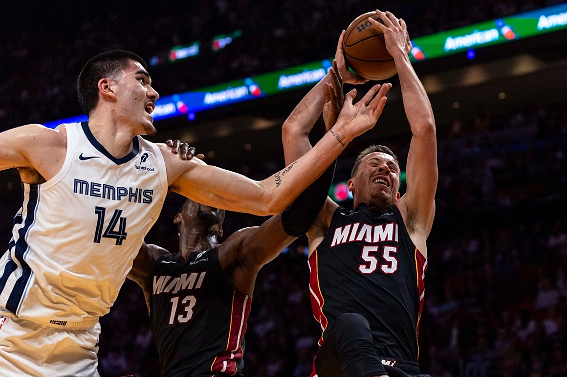 灰熊客场取胜,莫兰特终结荒废期再现高效进攻的简单介绍 灰熊客场取胜,莫兰特终结荒废期再现高效进攻的简单介绍