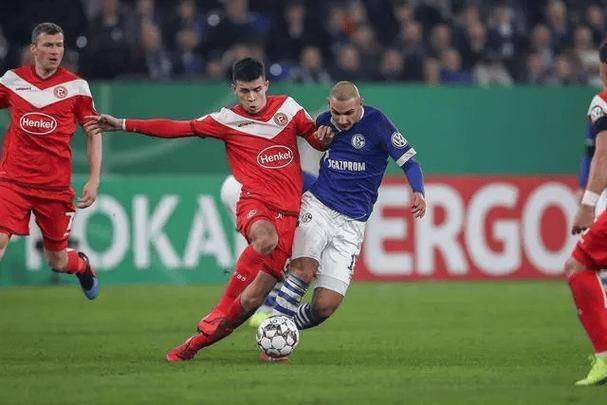 爱游戏网页版登录入口-关于比勒费尔德球员奋力拼搏，期待实现突破的信息