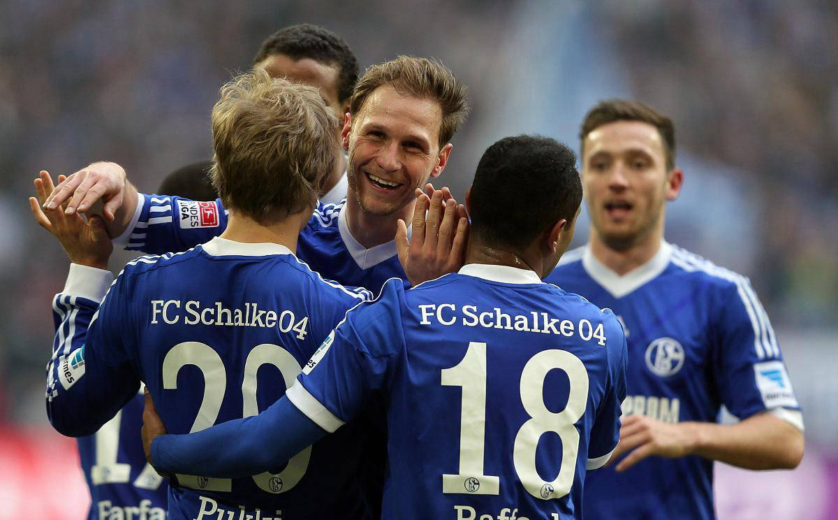 沙尔克04队连胜,彰显实力 沙尔克04队连胜,彰显实力