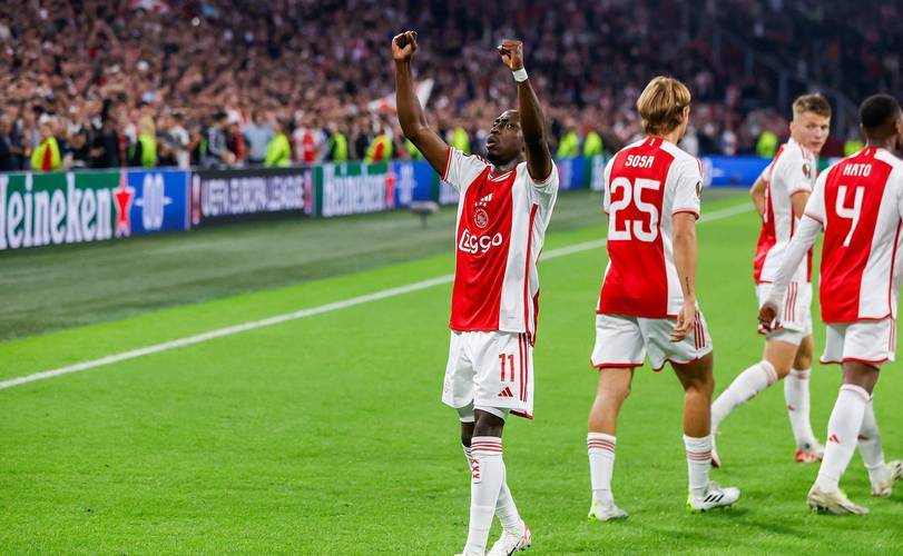 爱游戏在线-包含荷甲阿贾克斯喜中横财，保利尼破门助攻的词条